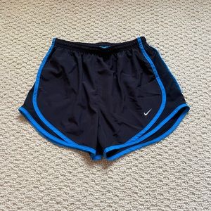 Nike Dri-Fit Running Shorts Size Small Womens